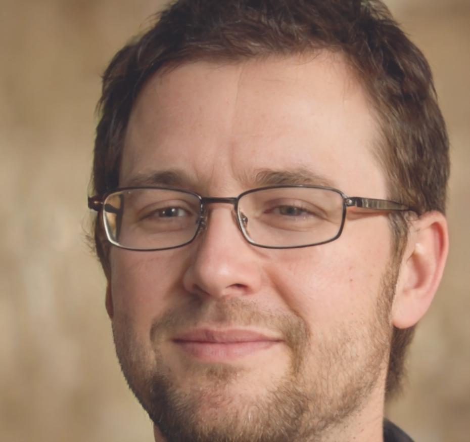 Portrait de Thomas Leroy, expert en gestion de portefeuille