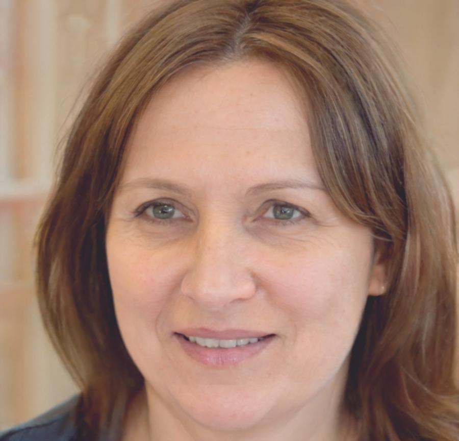 Portrait de Sophie Martin, spécialiste en analyse financière